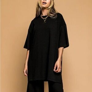 Dressed in LaLa Lex Ribbed Tunic Black Oversized Top Size Medium